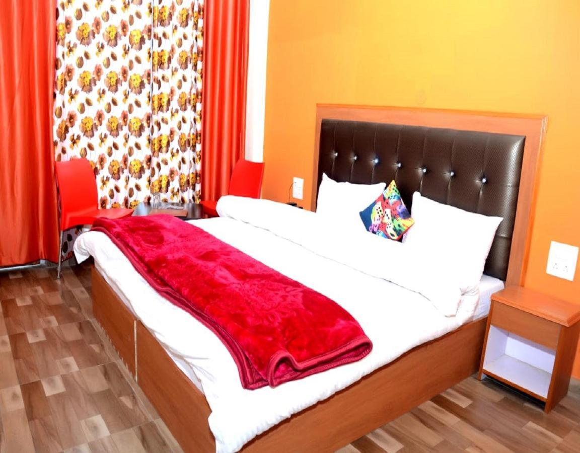Stayapart - Hotel Bagsu Sarovar Dharamshala Extérieur photo